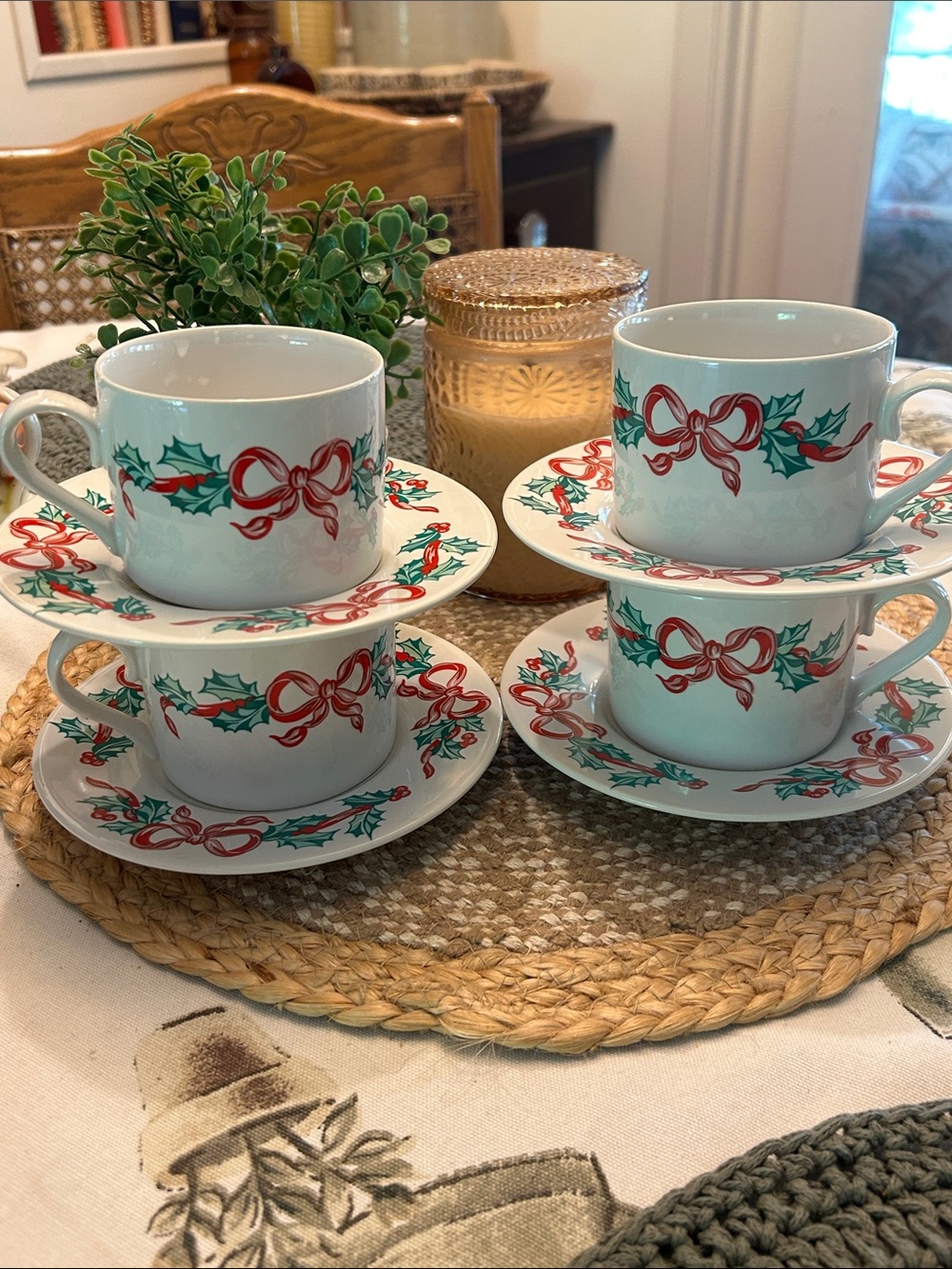 International Tableworks Christmas Ribbon 8oz Coffee cup and Saucer Set